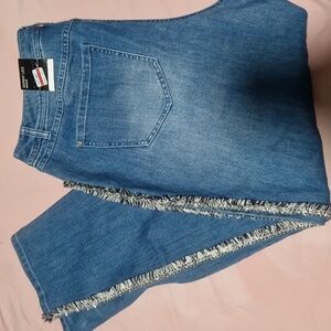 Jean's